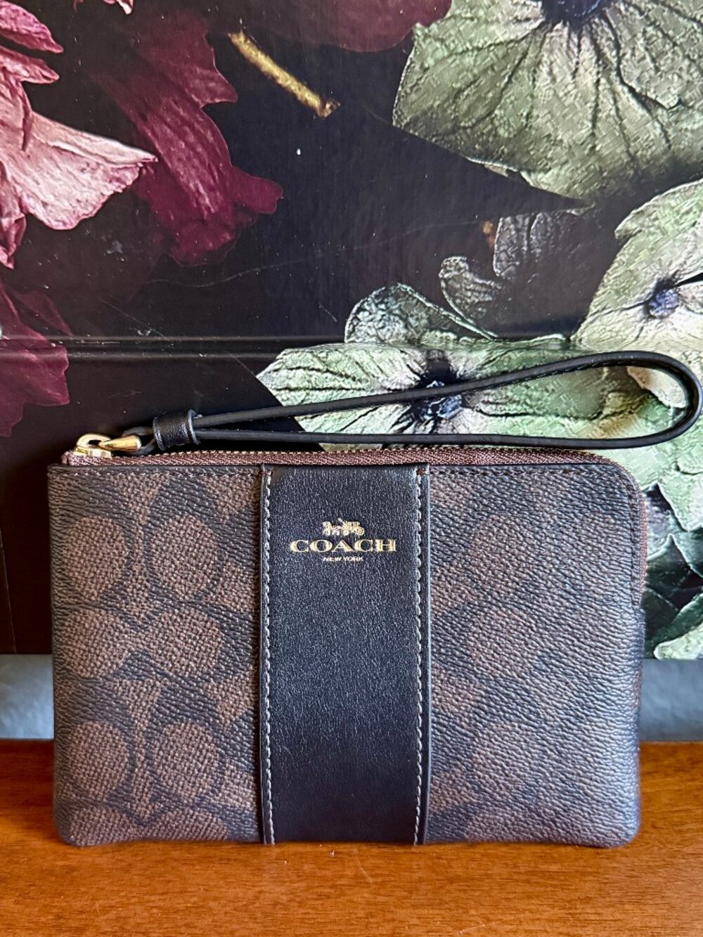 NEW Coach Dark Brown Corner Zip Wristlet with Gold Logo
